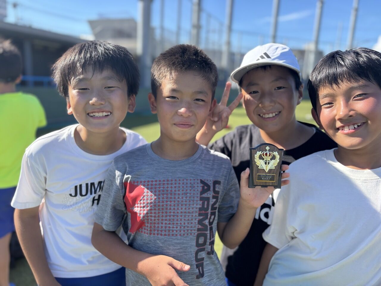 9_gheUd018svc19uxxwy6ig151_us7scg