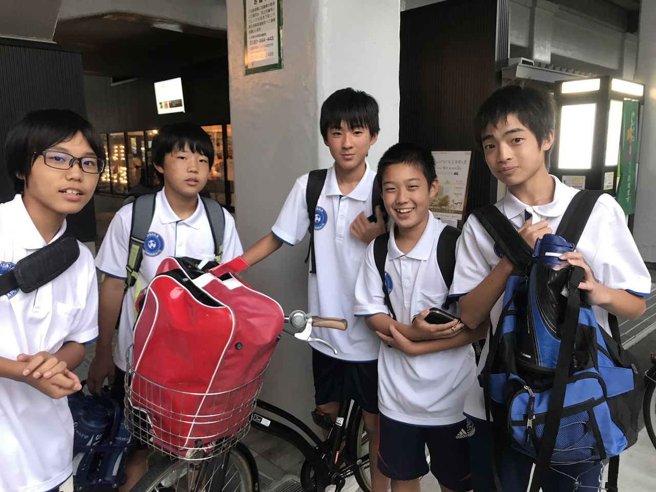 7D93FD74-AC27-428B-ADA1-04F0700C8419