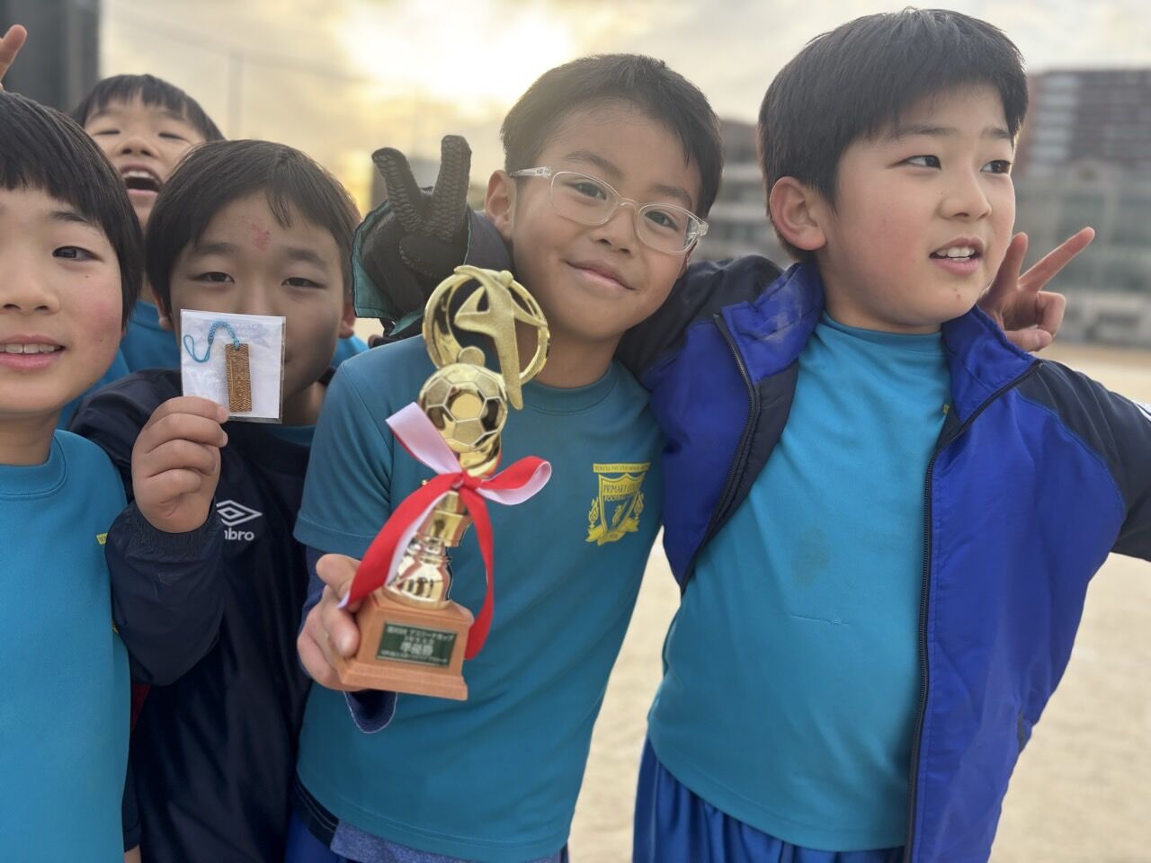 f_1g1Ud018svc1bpysnexiqyij_us7scg