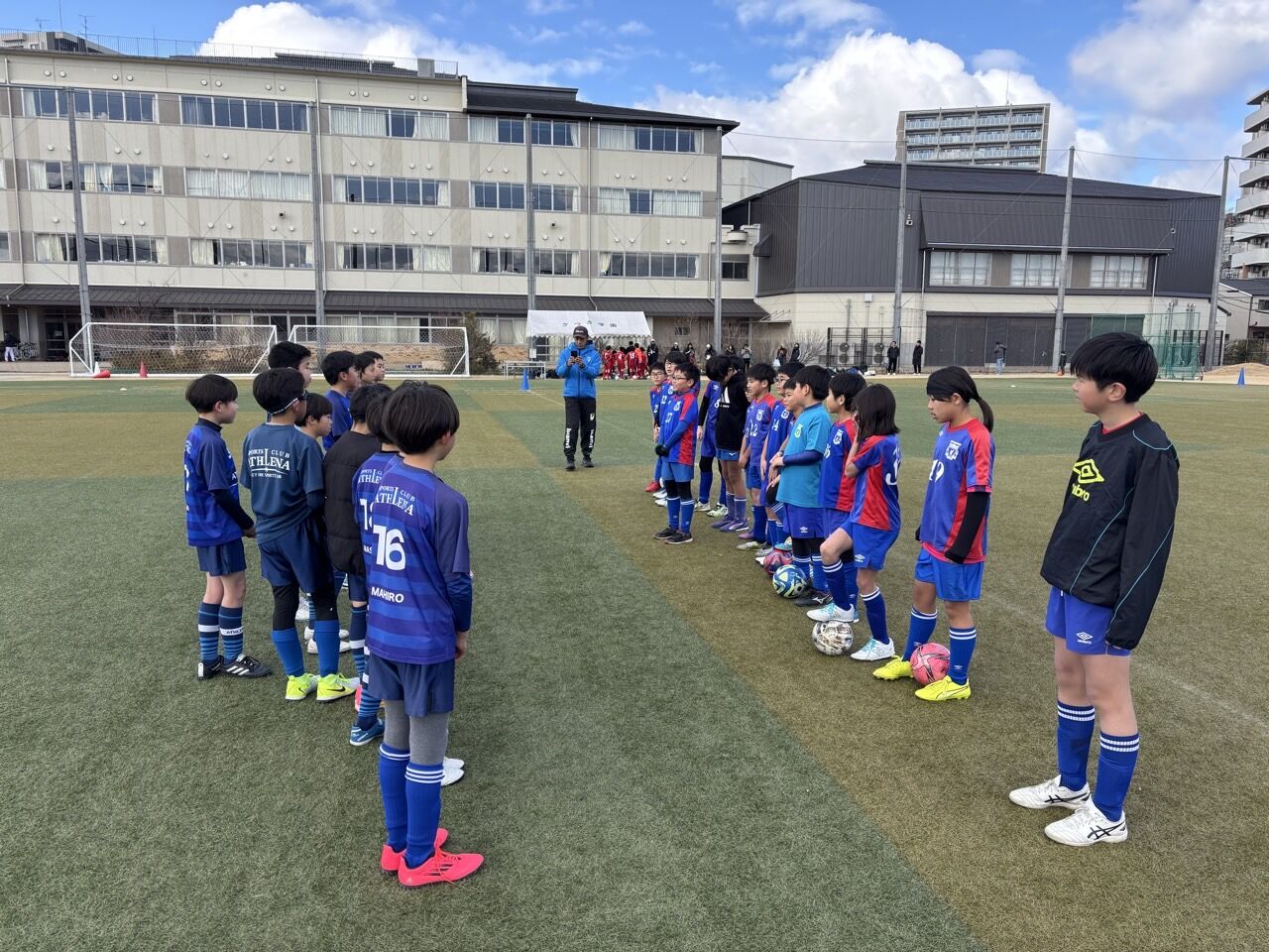 5_72iUd018svc1l5w2usje1z7_us7scg