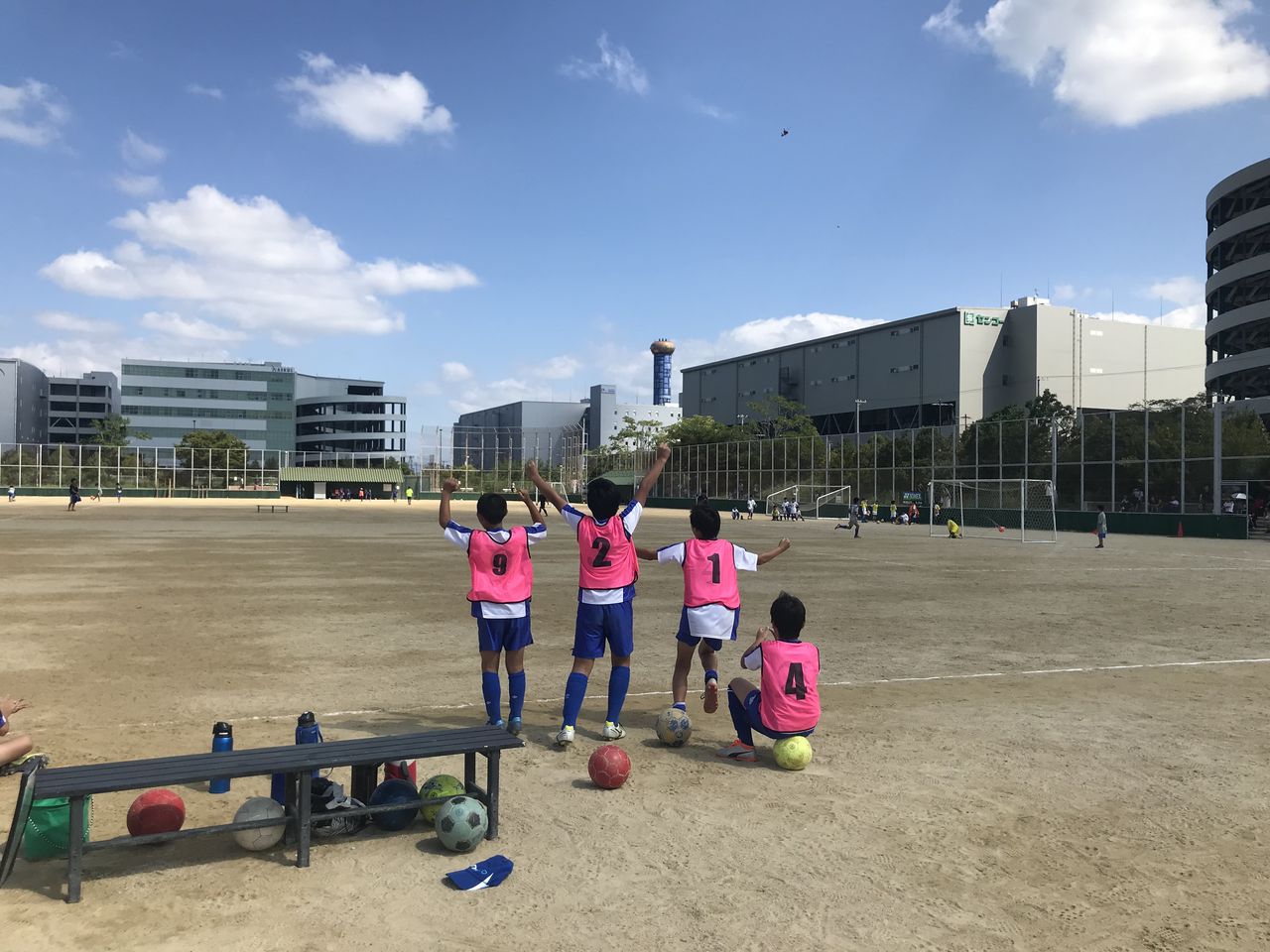 D7142B62-37D0-4E59-8DDF-D77A216A83E7