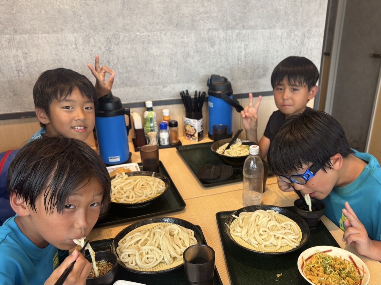 h_31hUd018svchng3xn933dr1_us7scg
