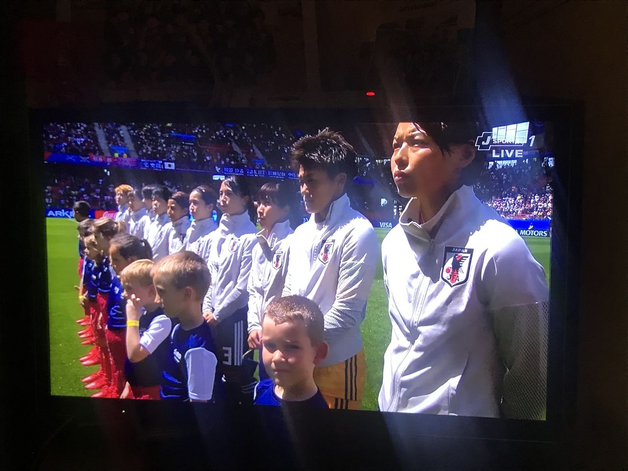 2DD12DAE-F9A9-493F-B86D-F2228B2E127A