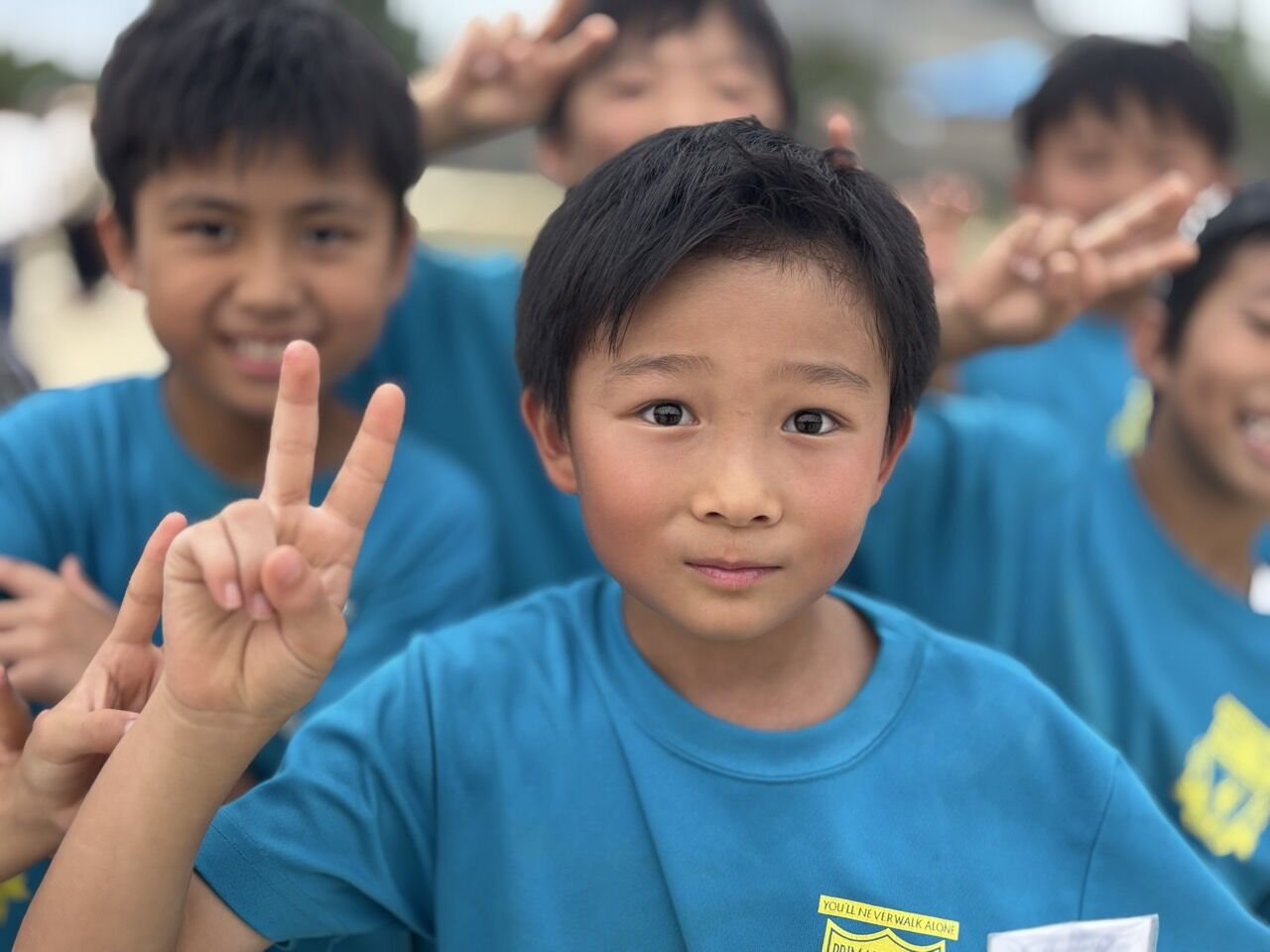 i_i70Ud018svcx8zoi8vph1a4_us7scg