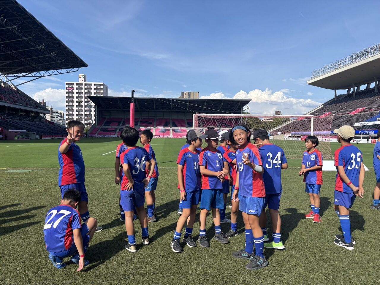 i_090Ud018svc11n5h2kdgz9yt_us7scg