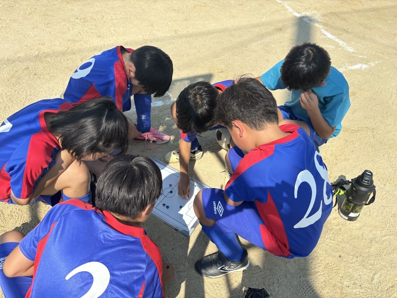 6_0diUd018svcxph809zj5c0f_us7scg