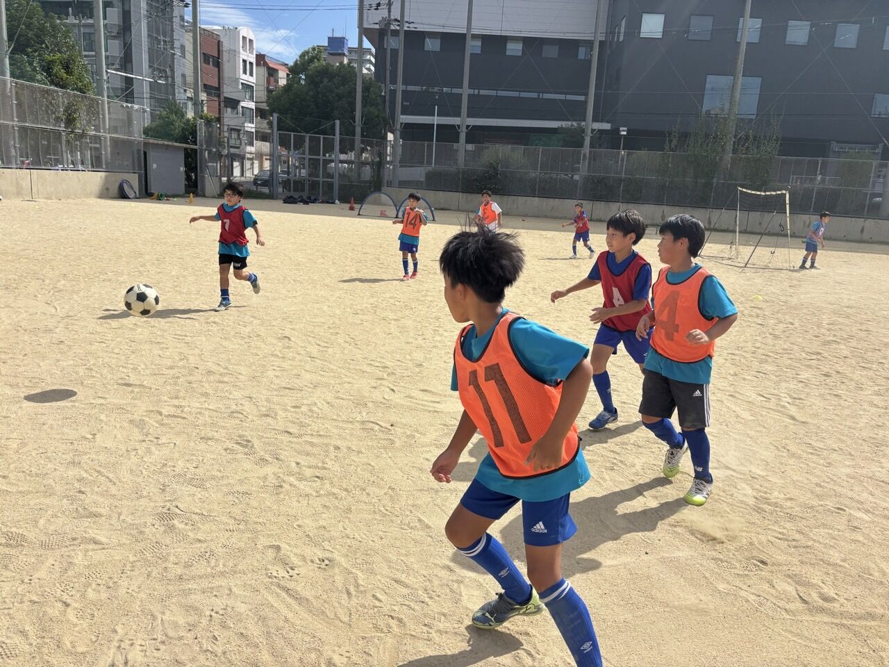 0_29jUd018svcj18xr9rqlio7_us7scg