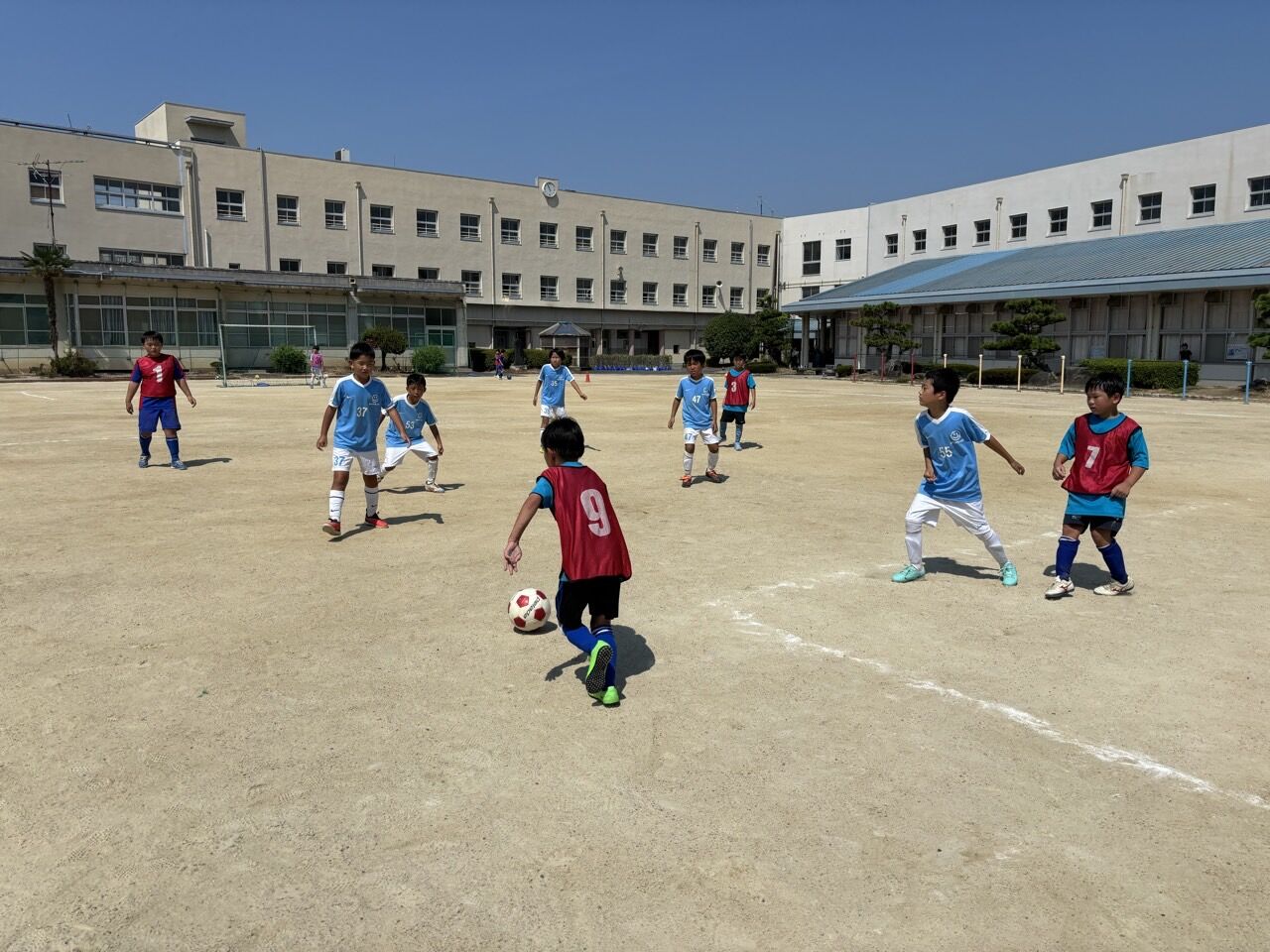 8_cdiUd018svc16c1mv4lr1693_us7scg