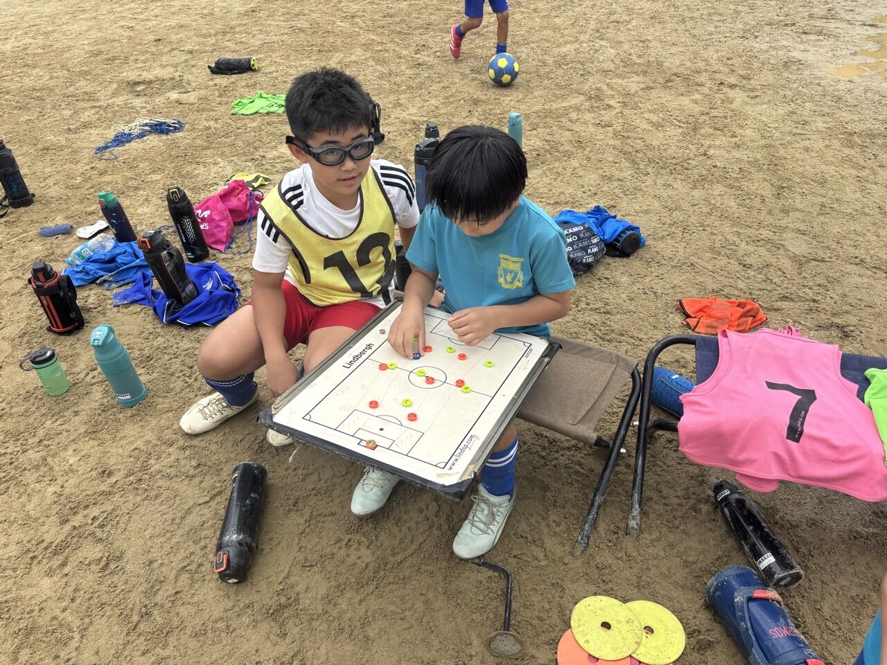 3_9fgUd018svco0km6bd2nrvz_us7scg