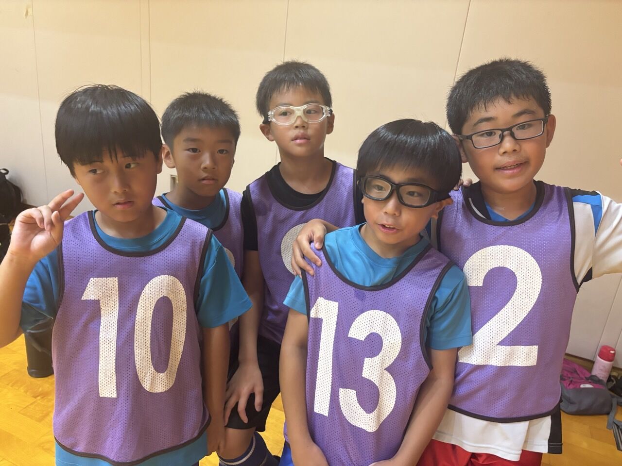 1_4b3Ud018svcr9rw7fc2ieyi_us7scg