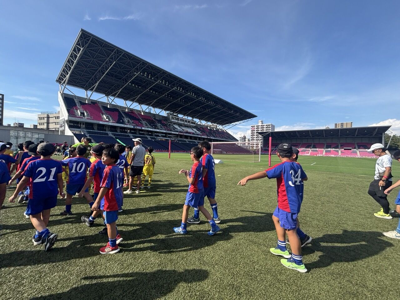 g_590Ud018svc15qyti30l1zec_us7scg