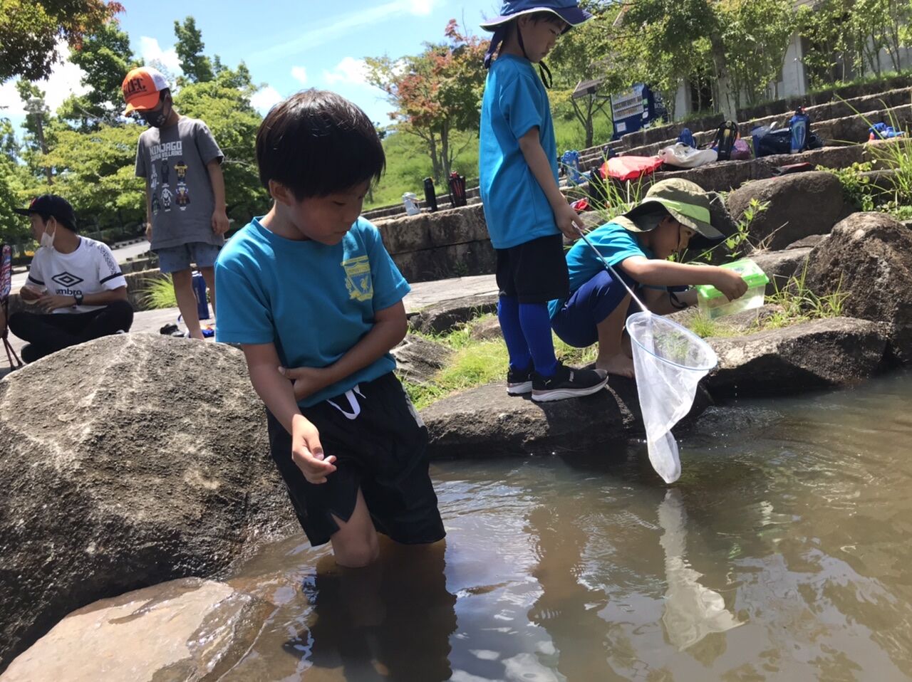 2439C48A-66BB-4540-A331-02C6E65726BF