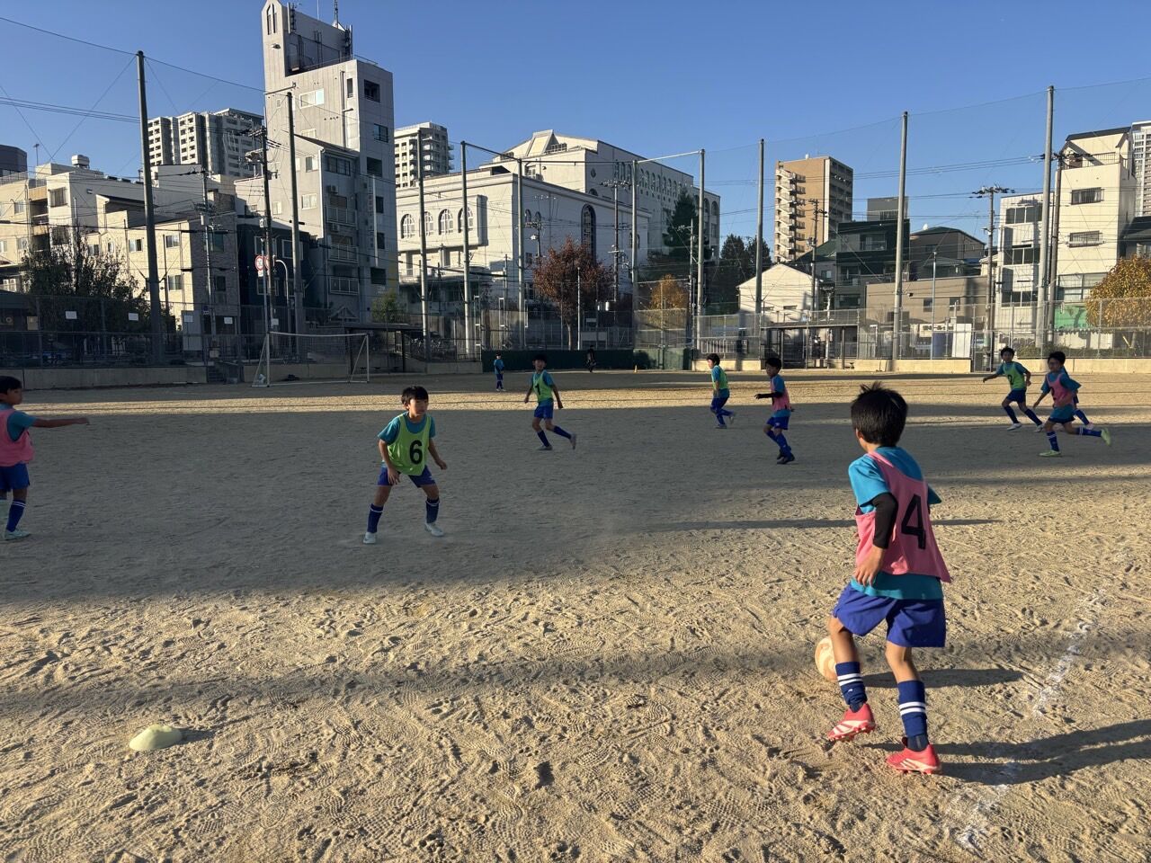 a_e7iUd018svc13x8al75nkypx_us7scg