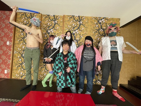 画像 人気ニコ生主 俺たちが鬼滅のコスプレしたら最強じゃね まるたろうの怖い心霊ブログ