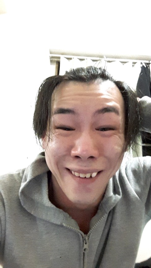 画像 散髪に行くの面倒でカミソリで髪切ったらこれまた面倒になって途中で辞めたら禿げた まるたろうの怖い心霊ブログ 画像 散髪に行くの面倒でカミソリで髪切ったらこれまた面倒になって途中で辞めたら禿げた まるたろうの怖い心霊ブログ