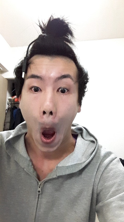 画像 散髪に行くの面倒でカミソリで髪切ったらこれまた面倒になって途中で辞めたら禿げた まるたろうの怖い心霊ブログ 画像 散髪に行くの面倒でカミソリで髪切ったらこれまた面倒になって途中で辞めたら禿げた まるたろうの怖い心霊ブログ