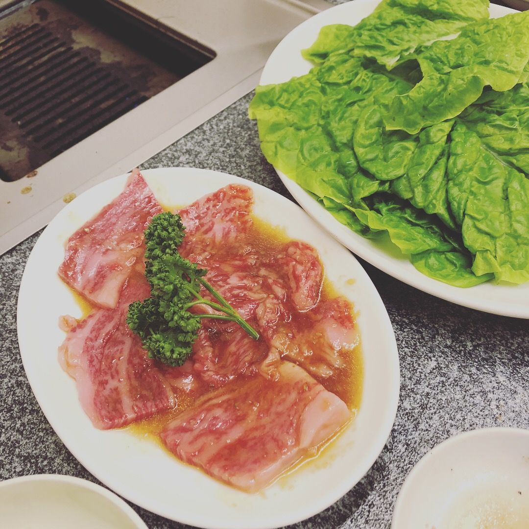 お肉