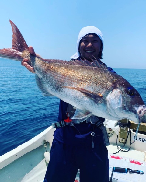 F619EE28-C770-4B8A-B9B2-35D6070E4711