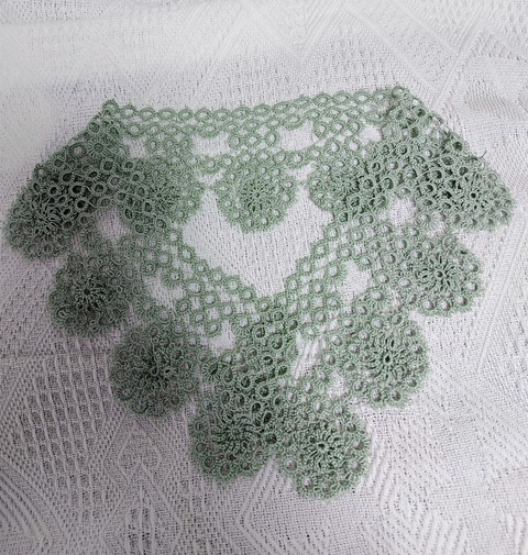 リングのつけ襟