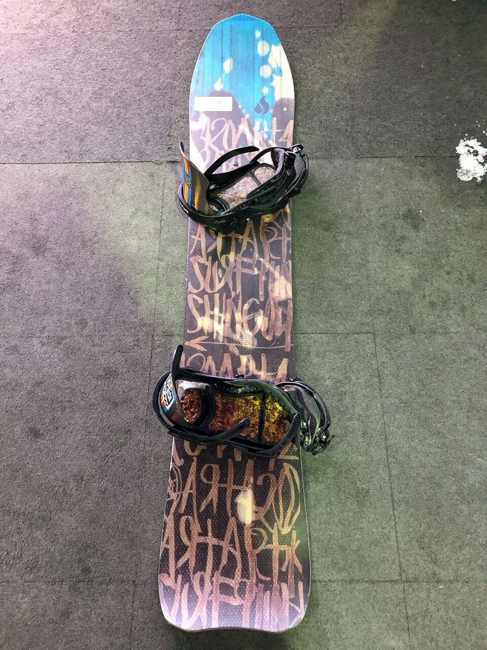 キナリ・ベージュ OUT FLOW スノーボード | mcshoescolombia.com.co