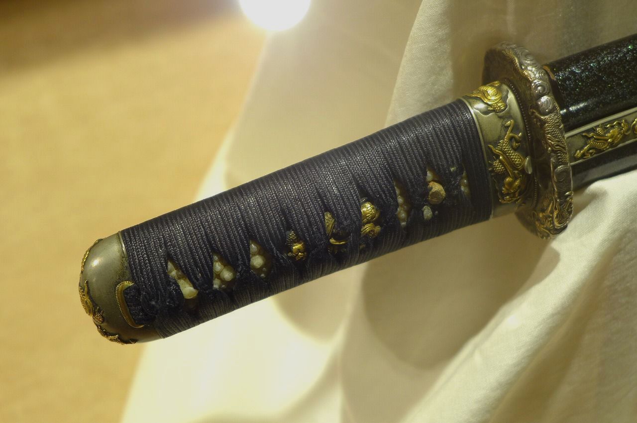 桜樹塗り短刀拵え　合法品 桜樹塗り短刀拵え 合法品 桜樹塗り短刀拵え 合法品 短刀 兼常 桜皮塗拵