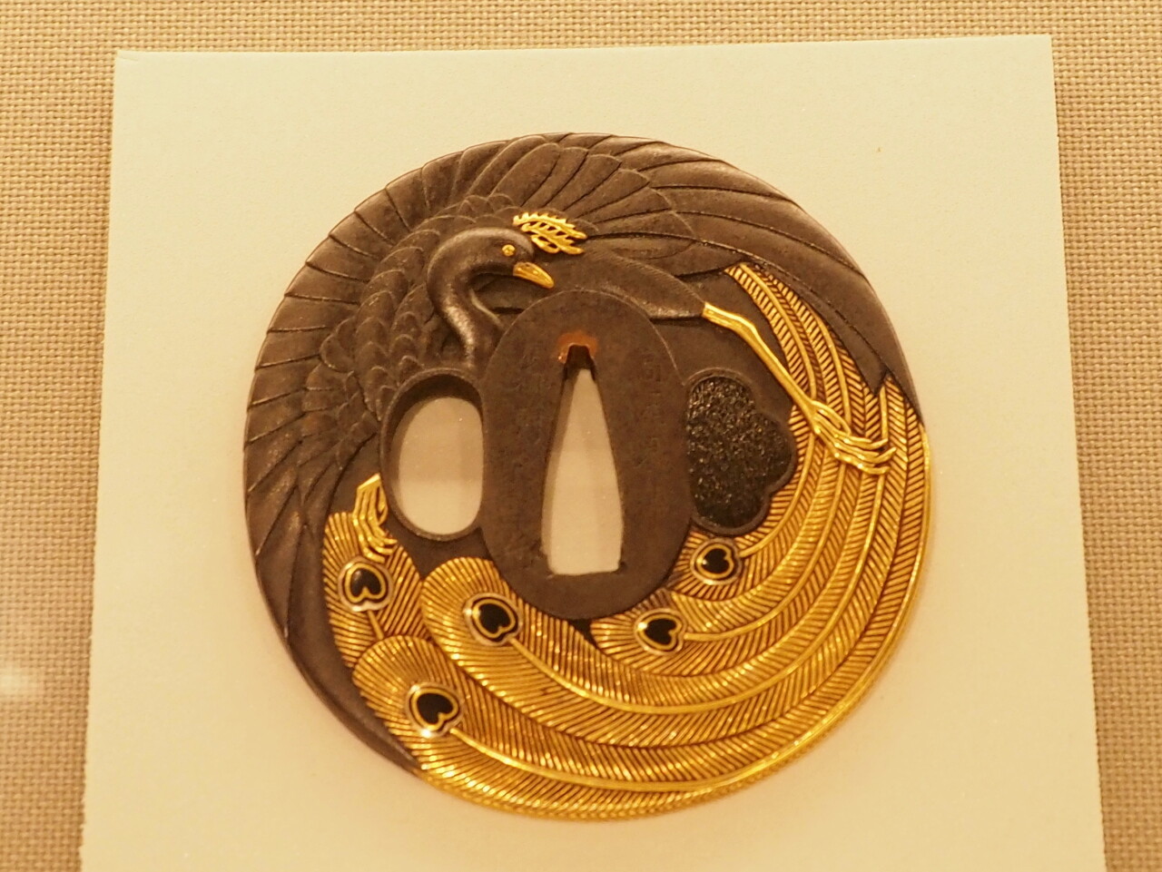 鷹図』金無垢目貫 無銘石黒派 江戸時代後期