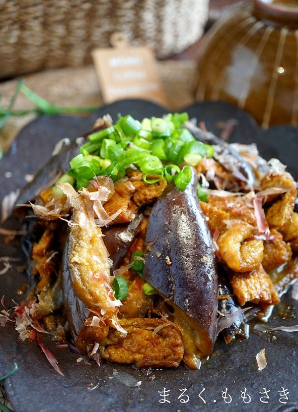 これなら少しの油でジューシー♪ナスと油揚げのカレー風味の焼肉たれ炒め&アカウント