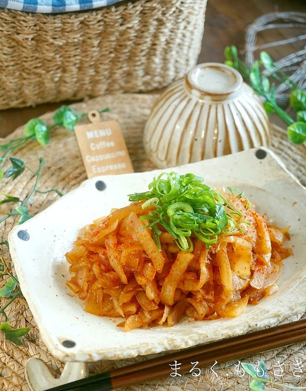 メイン材料は大根だけ♪ごま油香る～大根の甘辛炒め＆え？そうなの💦