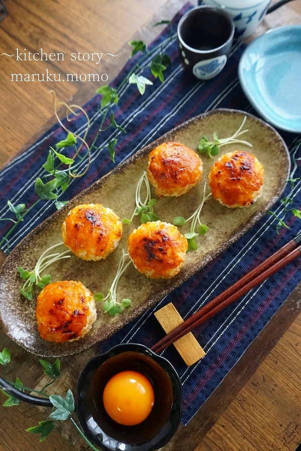 瓶詰の粒うにで簡単！絶品❤うに味噌の焼きおにぎり♪