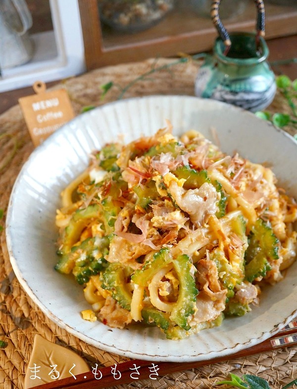 癖になる味♪ゴーヤチャンプル―の焼きうどん＆冷蔵庫が突然💦