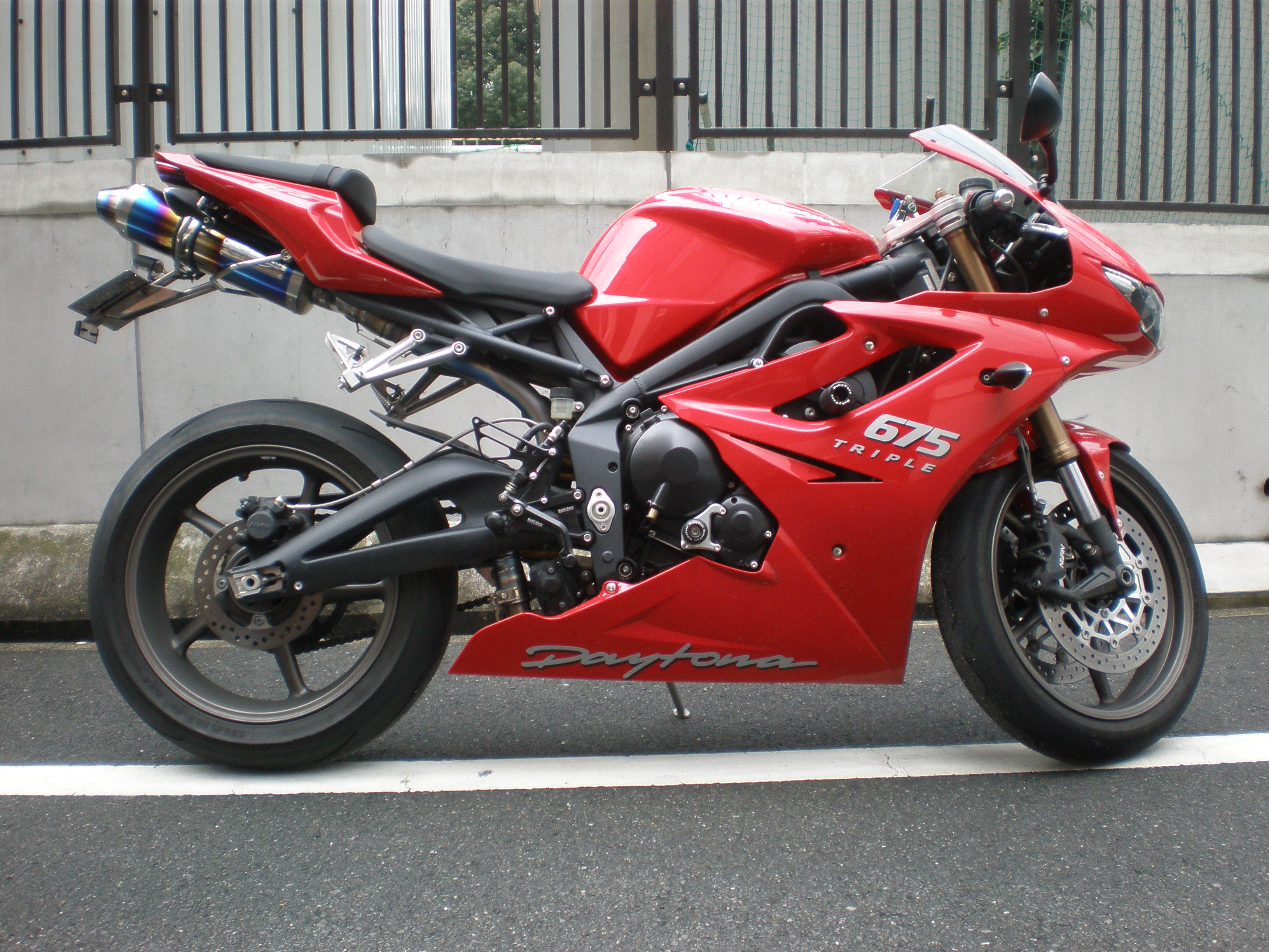 トライアンフ☆デイトナ675☆社外アッパーカウル☆フロントカウル デイトナ675 アッパーカウル、フロントカウル、美品☆