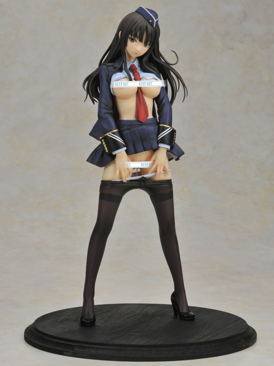 FIGURE-003826_01