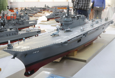 艦載機もいろいろ