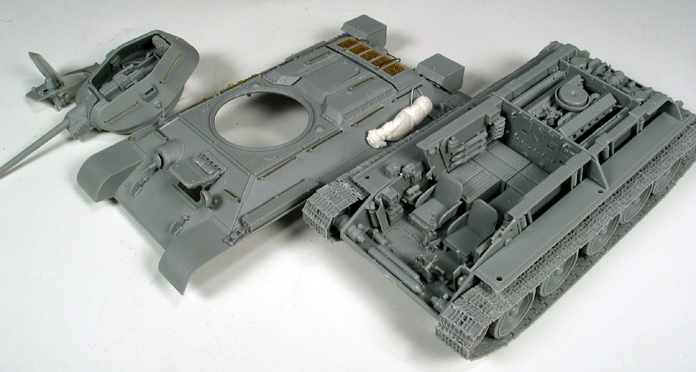 ホビーボス T-34/76 ～その1 : SHiGE's diary