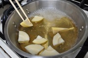味を付け筍を10分ほど煮る
