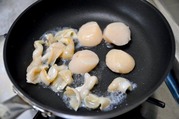 強火でさっと炒めておく