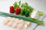 ホタテ貝柱のタイ風卵とじ-材料