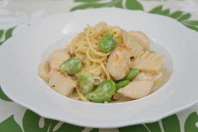 ホタテとソラマメと竹の子のクリームパスタ