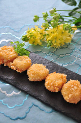 帆立貝柱のサラダせんべい揚げ