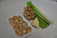 ベビーホタテボイルのあんかけ焼きそばの材料