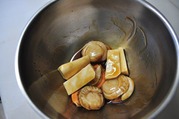 ホタテ貝柱と長芋を合わせた調味料に30分以上つける２