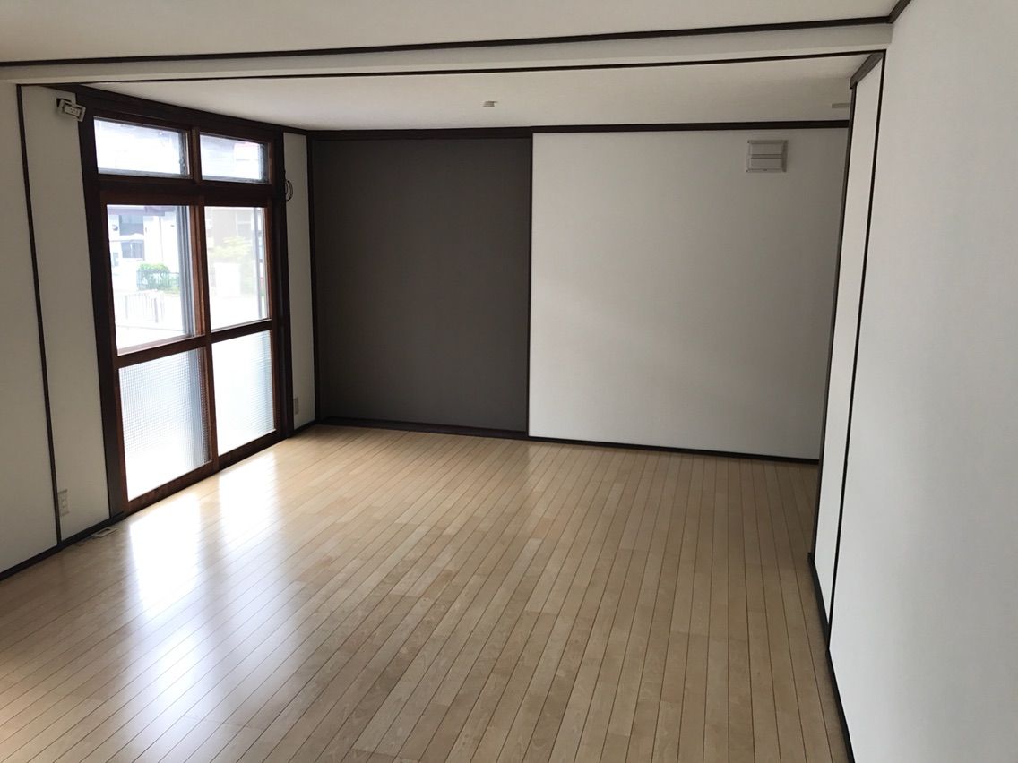 リフォーム和室と洋室の合体 クロスと巾木 大問題発生 ᗜ マルヨシふとん店 店長ブログ 空手教師もやってます