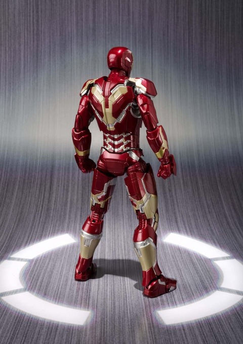 Avengers-Age-of-Ultron-Iron-Man-Mark-43-SH-Figuarts-002