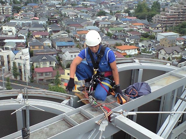 ハーネス降下かブランコ降下か : Work & Rescue & Climbing & Window 
