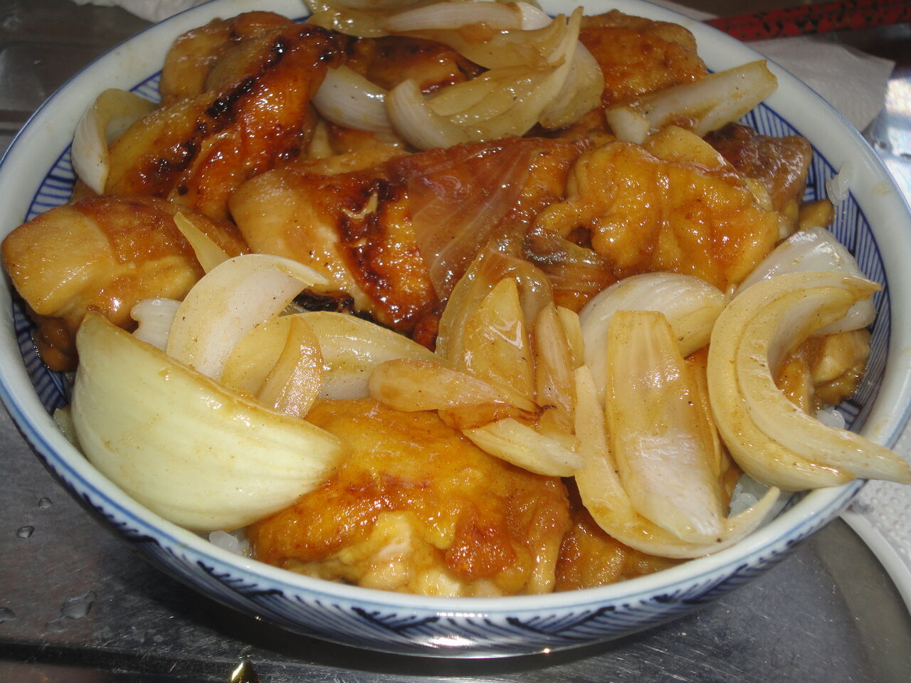 鶏モモくわ焼き丼 得意料理なのにイマイチ 失敗に等しい 哀しい マサ料理 耽溺 マサ青木の美食とクルマ