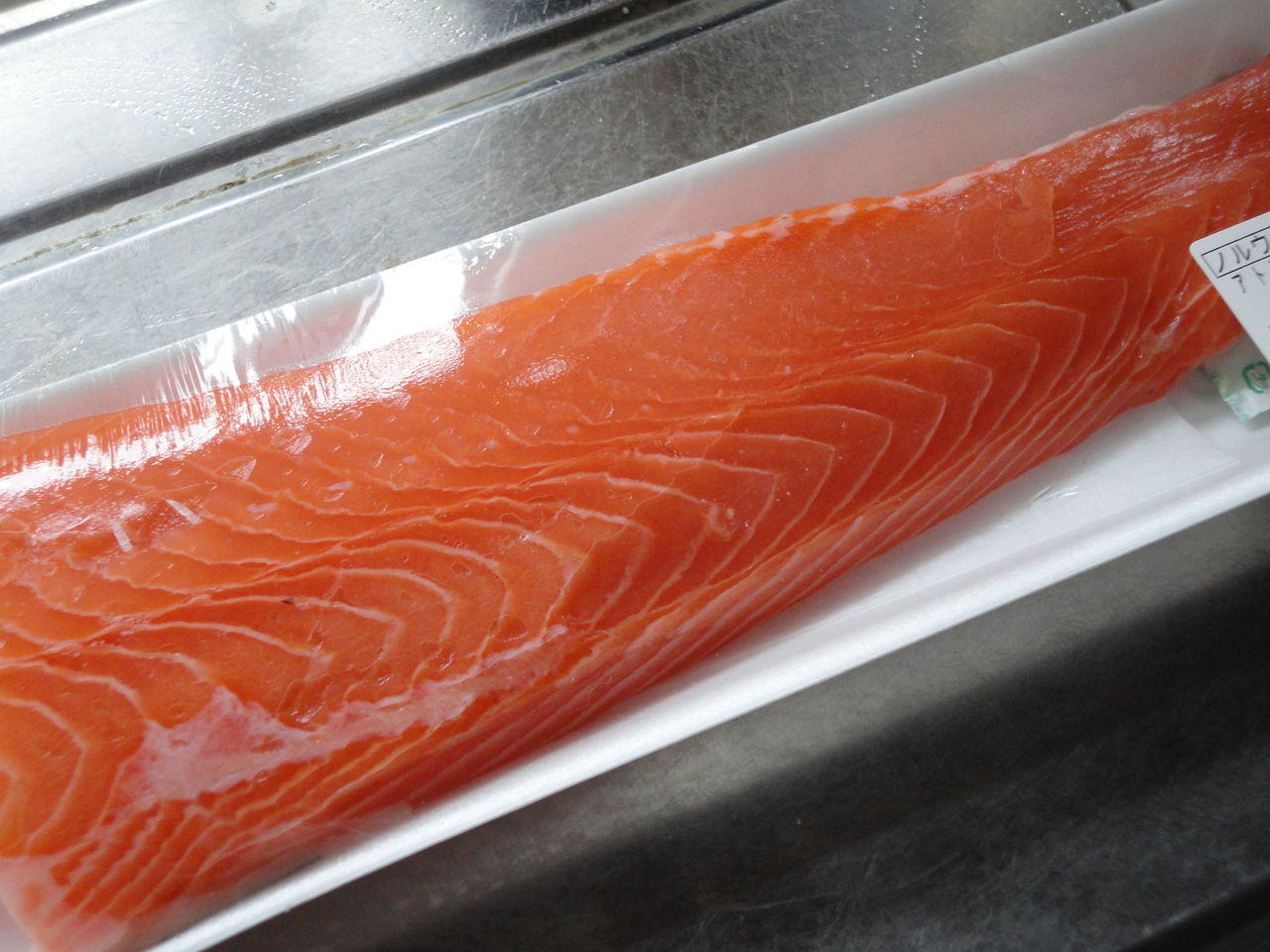 ノルウェー産アトランティックサーモンで3合メシ マサ料理 耽溺 マサ青木の美食とクルマ ノルウェー産アトランティックサーモンで3合メシ マサ料理 耽溺 マサ青木の美食とクルマ