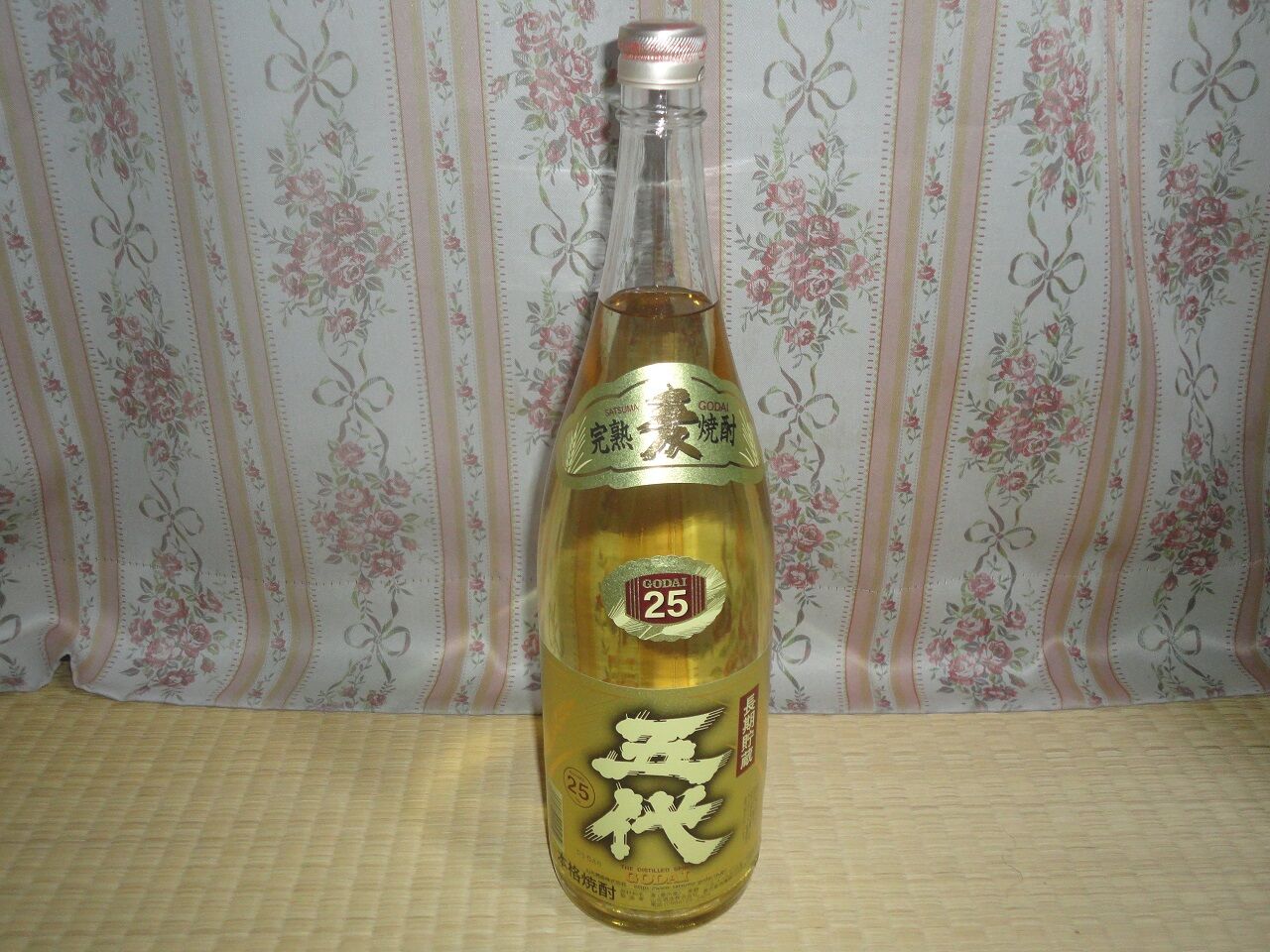 五代 完熟麦焼酎 長期熟成 うまい ほのぼの焼酎 存在感は弱い 鹿児島の麦焼酎 耽溺 マサ青木の美食とクルマ