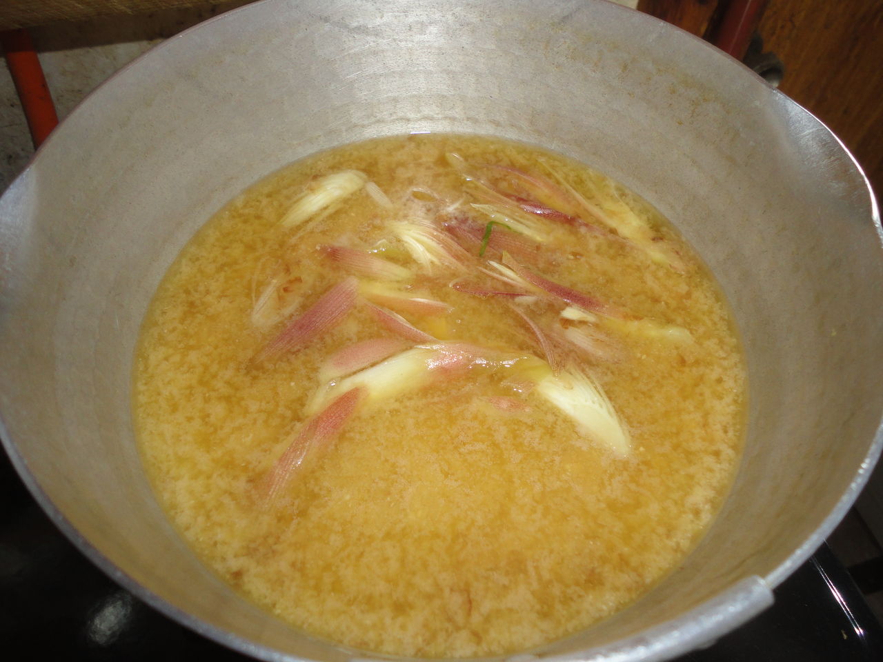 みょうがの味噌汁 香り極まる マサ料理 耽溺 マサ青木の美食とクルマ