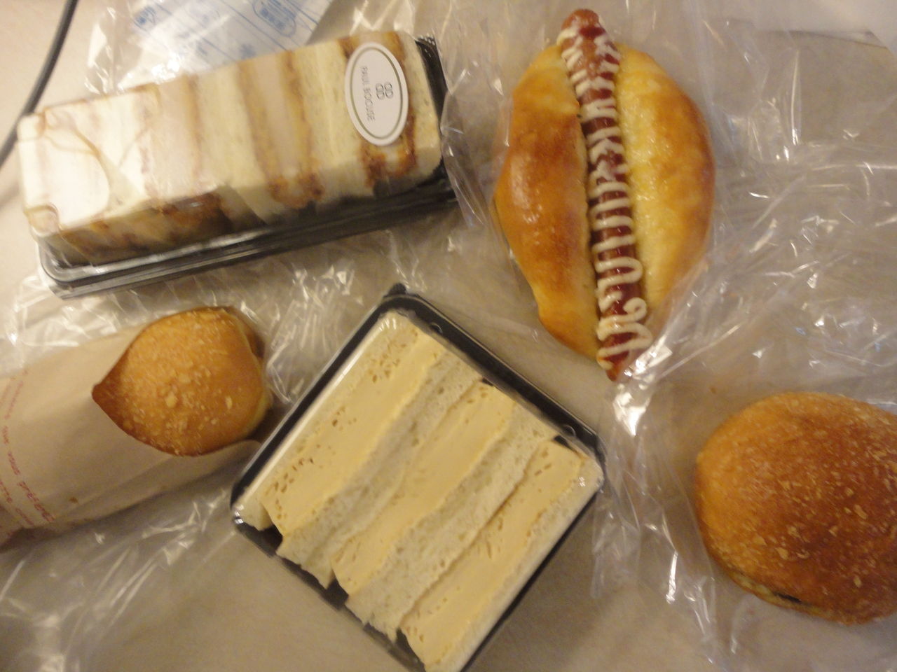 パンが食いたくなった ポールボキューズ高ぇ 厚焼き玉子サンドうまい 耽溺 マサ青木の美食とクルマ パンが食いたくなった ポールボキューズ高ぇ 厚焼き玉子サンドうまい 耽溺 マサ青木の美食とクルマ