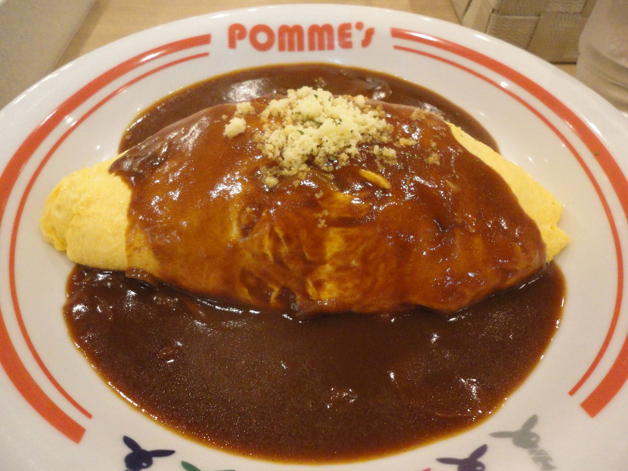 ポムの樹でチーズイン ハヤシソース オムライス とろ りうまい キャナル 耽溺 マサ青木の美食とクルマ